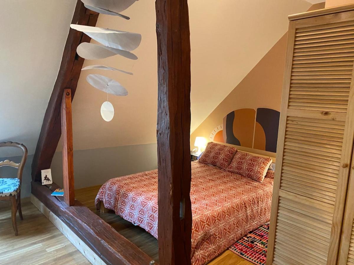 Le Refuge De Valprofonde Villa Villeneuve-sur-Yonne Bagian luar foto